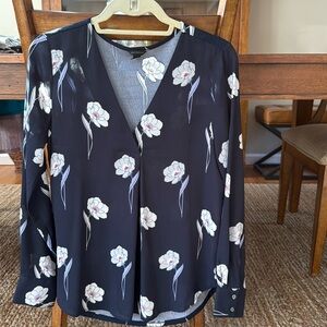 Ann Taylor Woman's Blouse